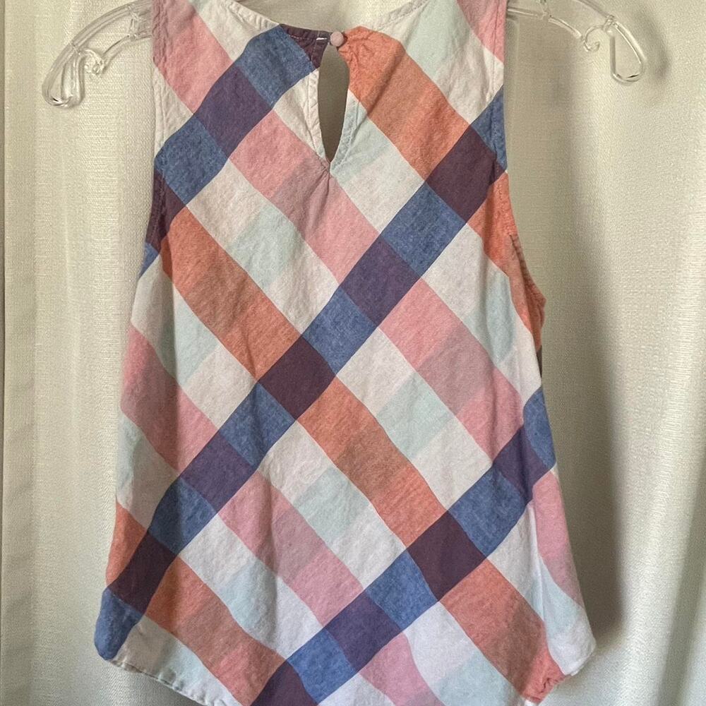 Universal Thread Multicolor Plaid Keyhole Tank - Picture 2 of 3